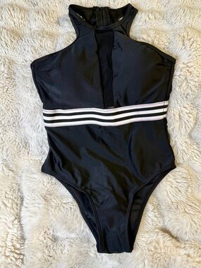 One-Piece Swimsuit with Striped Waistband